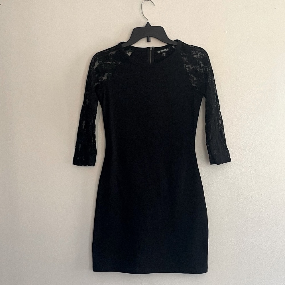 EXPRESS fitted bodycon cocktail party dress with lace sleeves